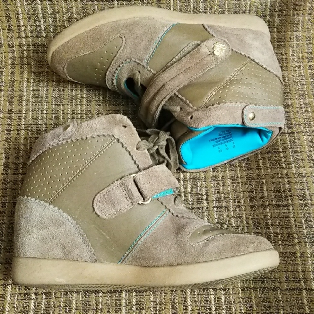 Pastry Dutchess Sneakers